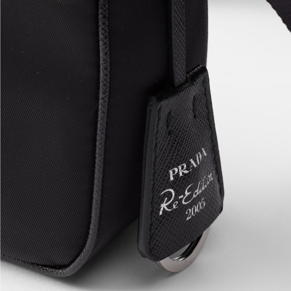 Prada Re-Edition 2005 Re-Nylon bag - Picture 5 of 9